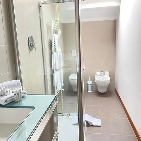 Apartment Lari *