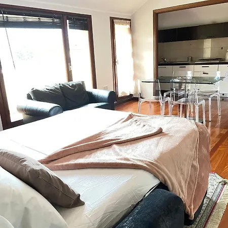 Apartment Lari Baveno