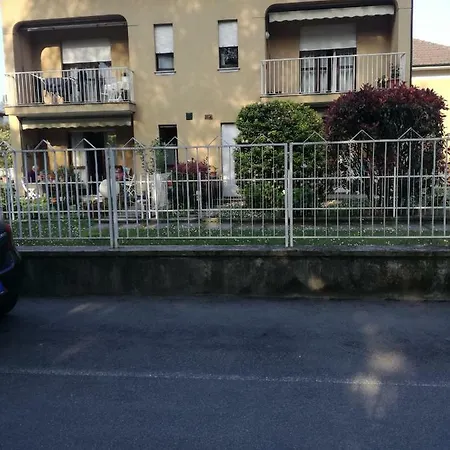 Apartment Lari *